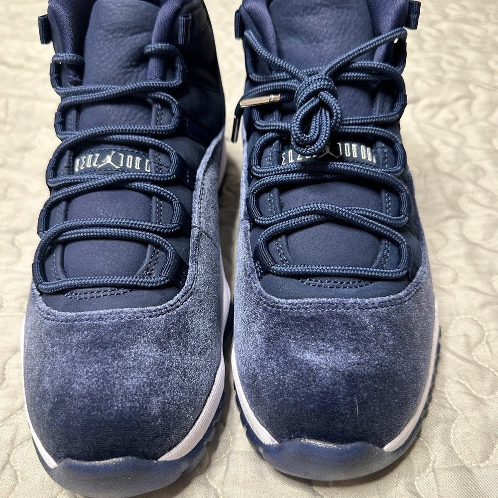 Air Jordan 11 Retro “Midnight Navy”